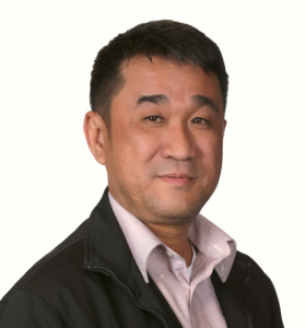 Isaac Woo Web Headshot